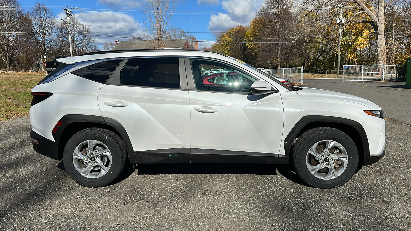 2022 Hyundai Tucson SEL 2