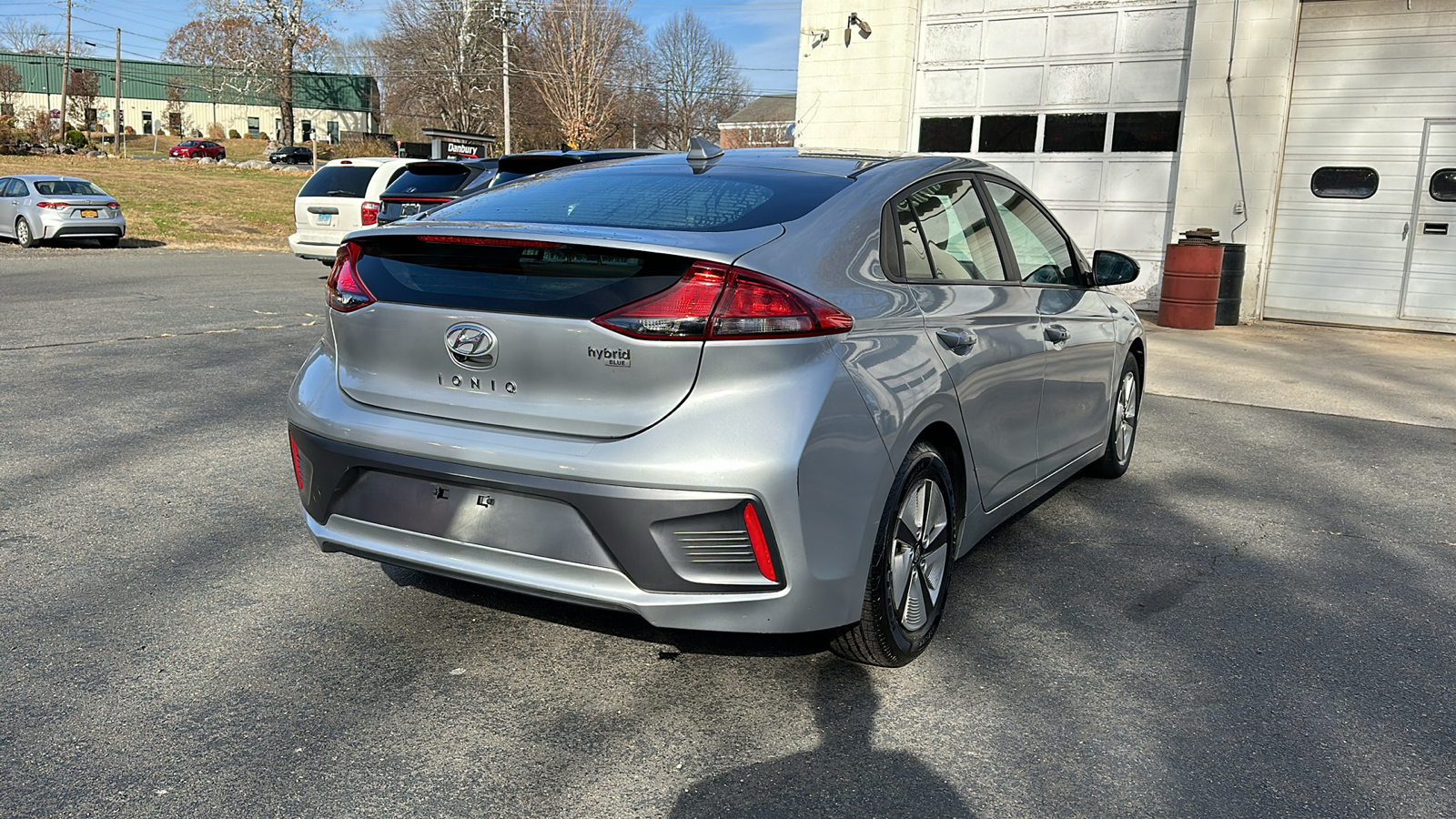 2022 Hyundai IONIQ Hybrid Blue 3