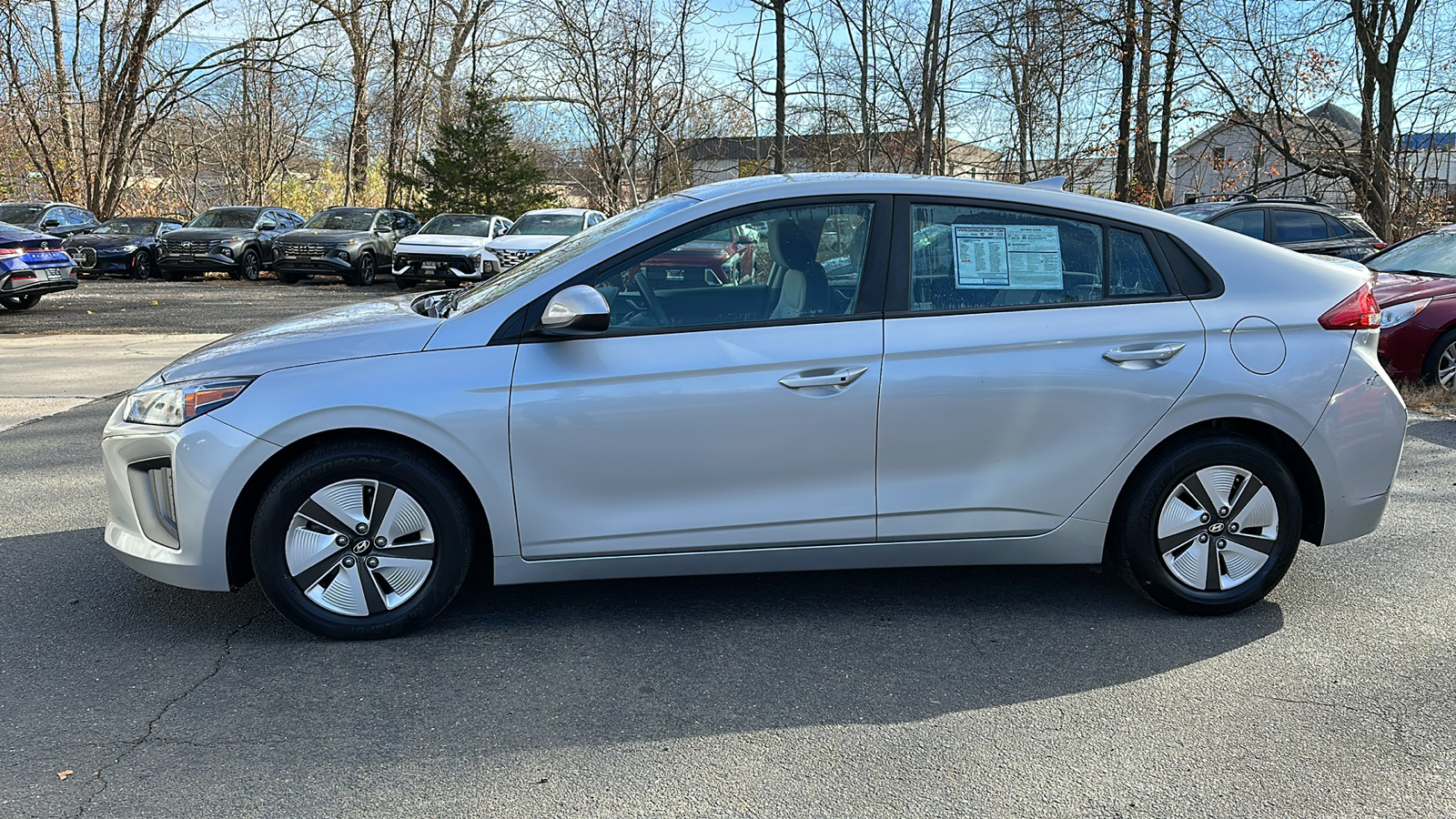 2022 Hyundai IONIQ Hybrid Blue 5