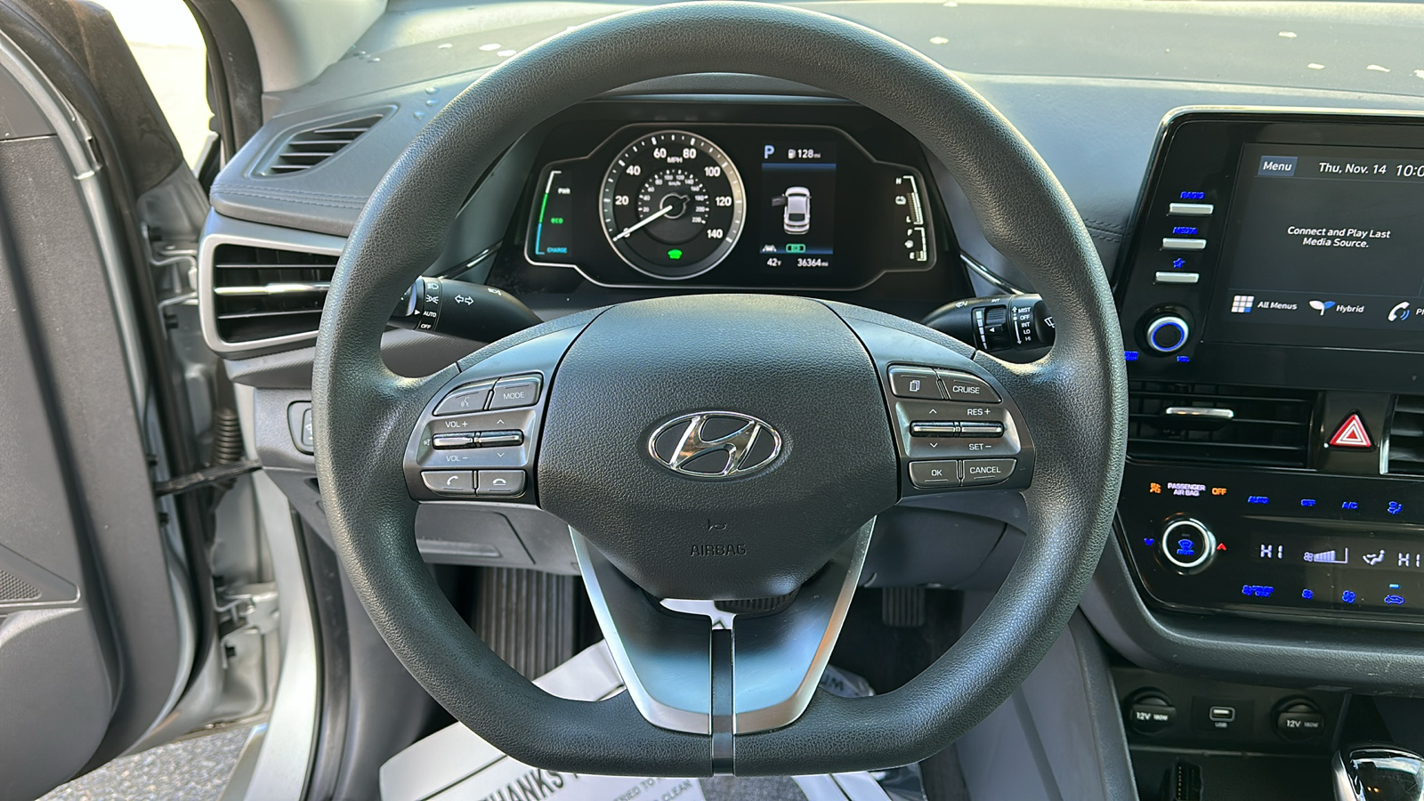 2022 Hyundai IONIQ Hybrid Blue 12