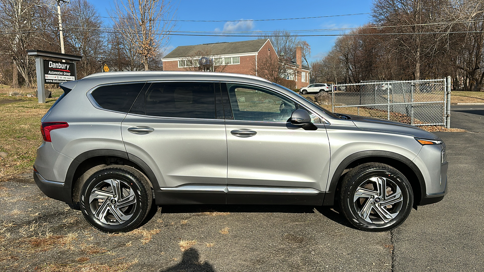 2022 Hyundai Santa Fe SEL 2