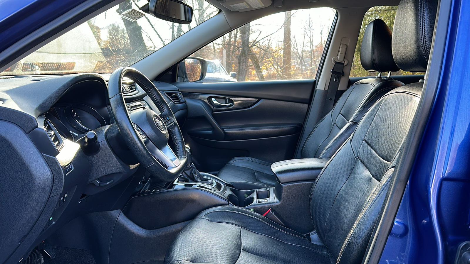 2019 Nissan Rogue S 12