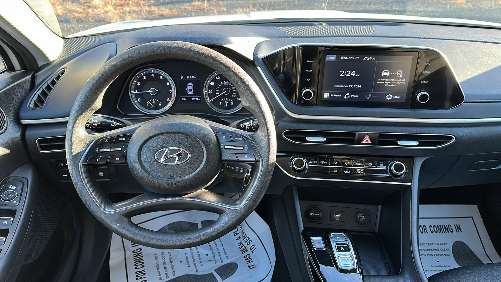 2022 Hyundai Sonata SE 24