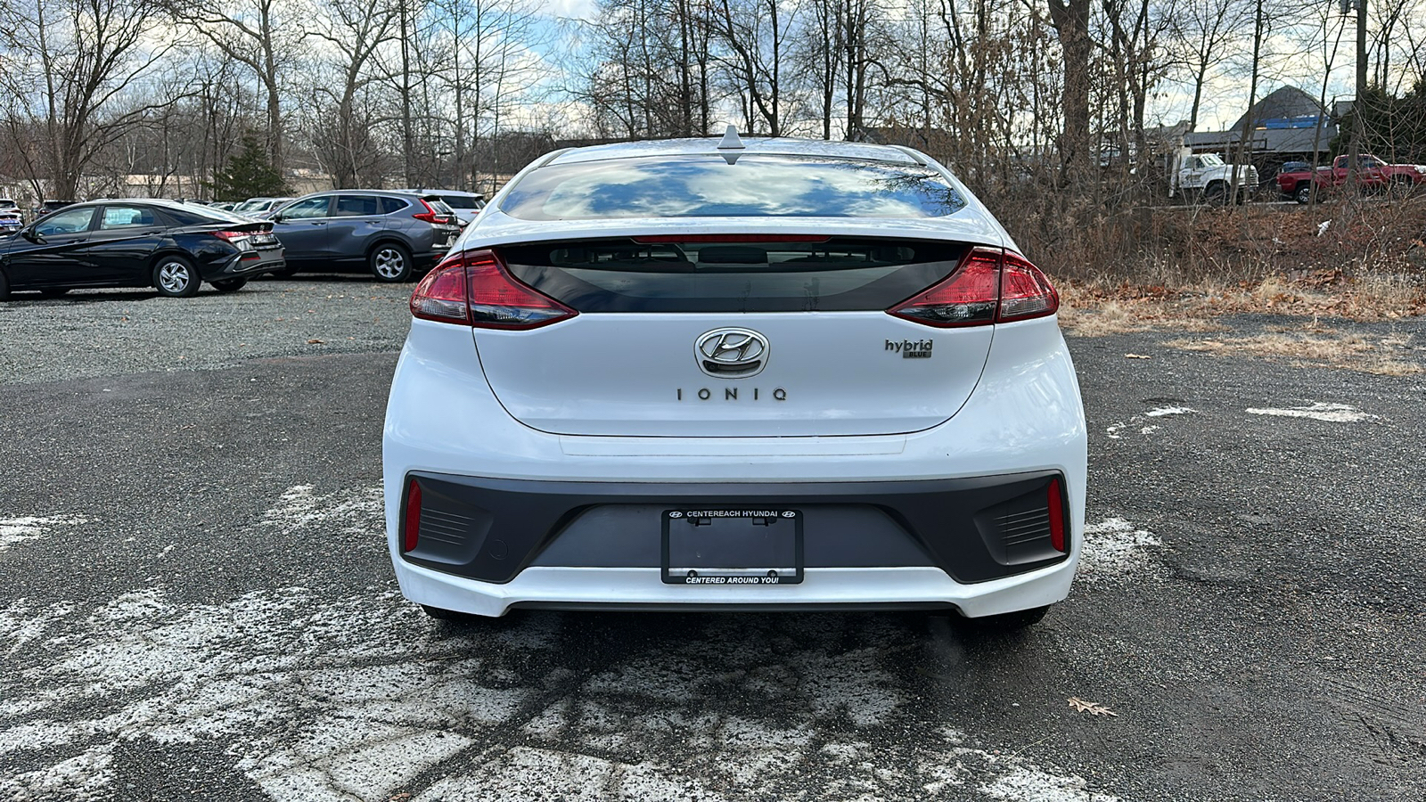 2022 Hyundai IONIQ Hybrid Blue 4