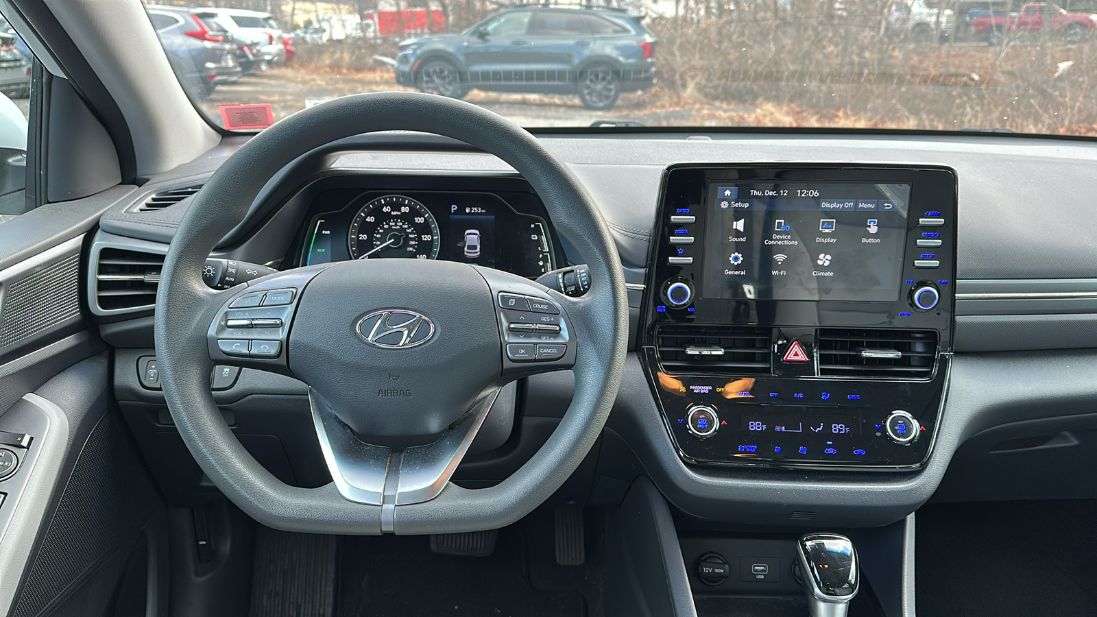 2022 Hyundai IONIQ Hybrid Blue 24