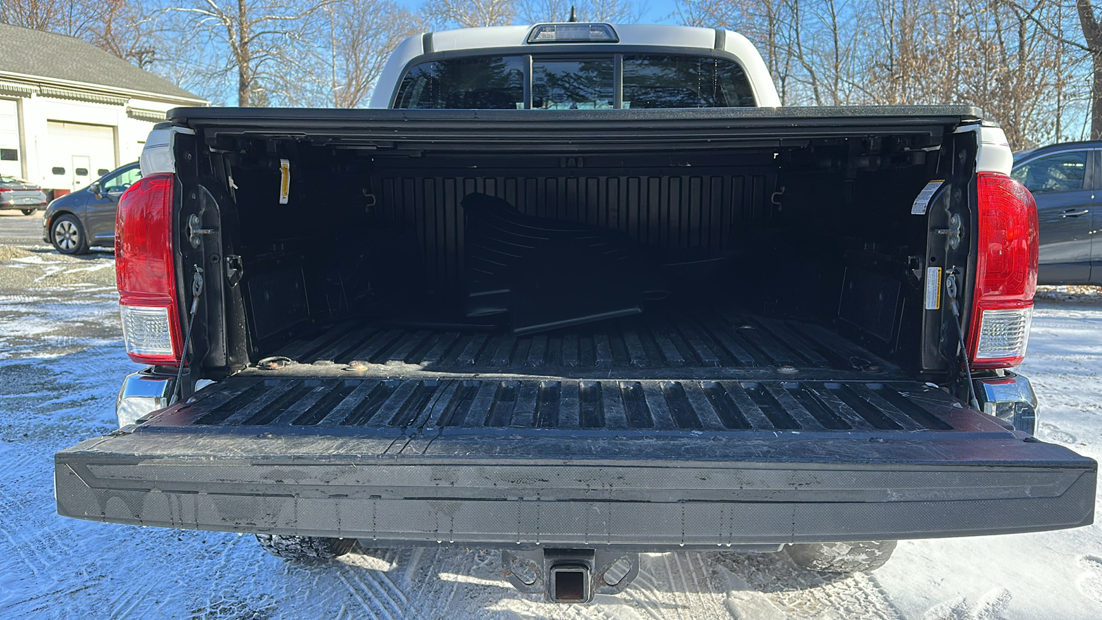 2017 Toyota Tacoma SR5 Double Cab 5 Bed V6 4x4 AT 25