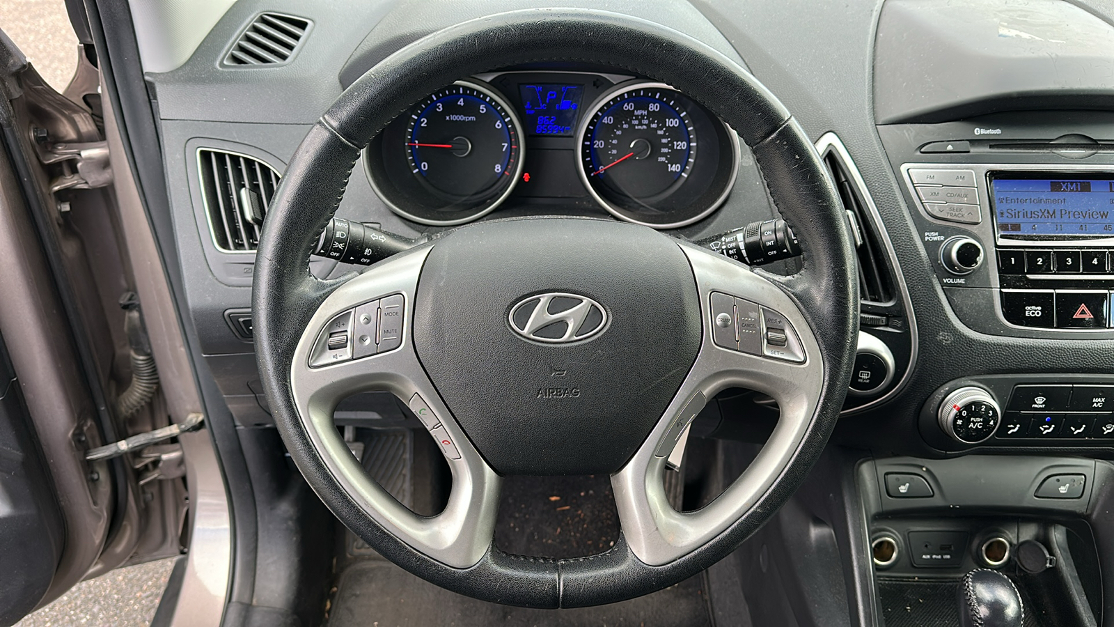 2013 Hyundai Tucson GLS 13