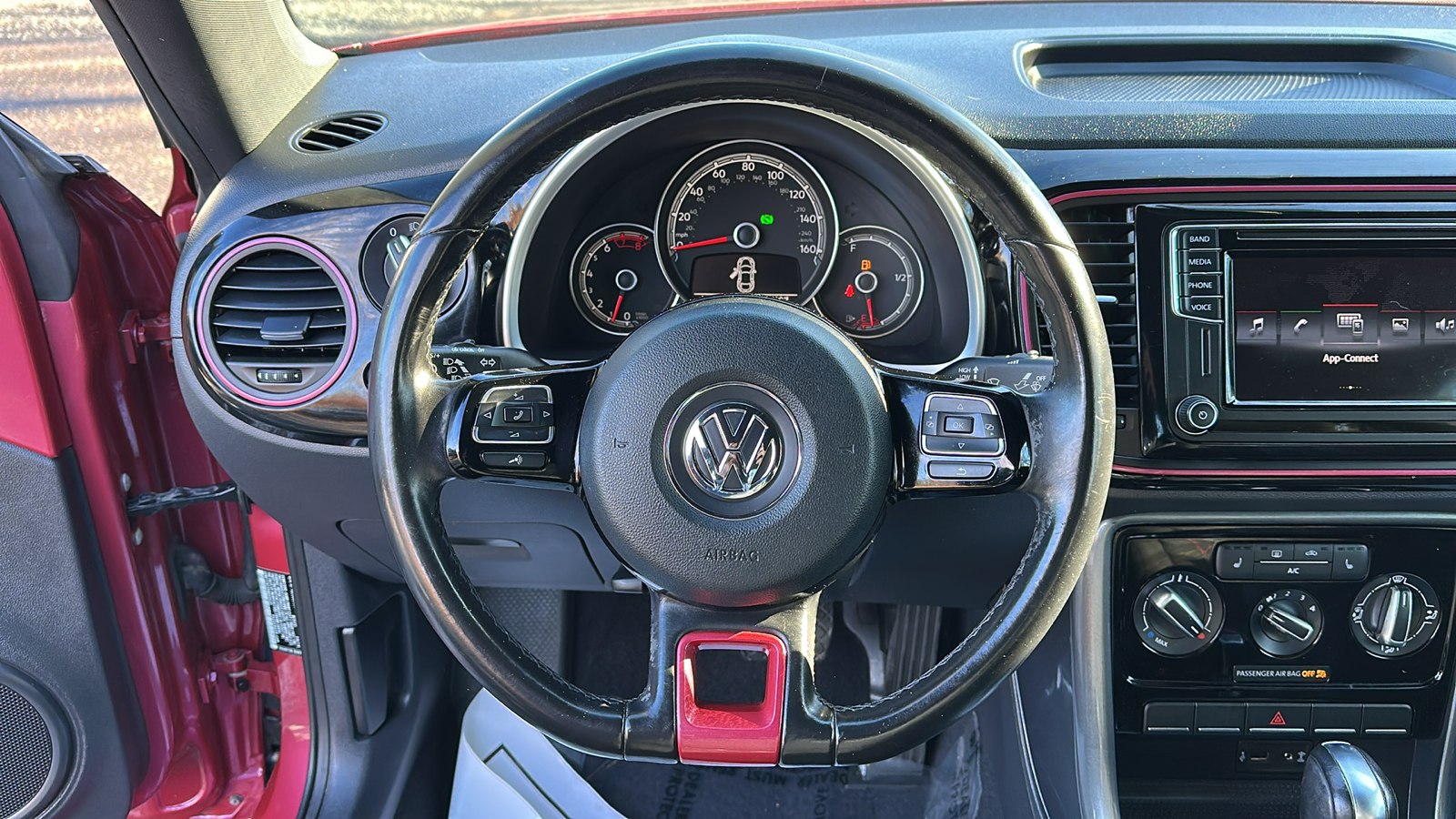 2017 Volkswagen Beetle 1.8T S 13