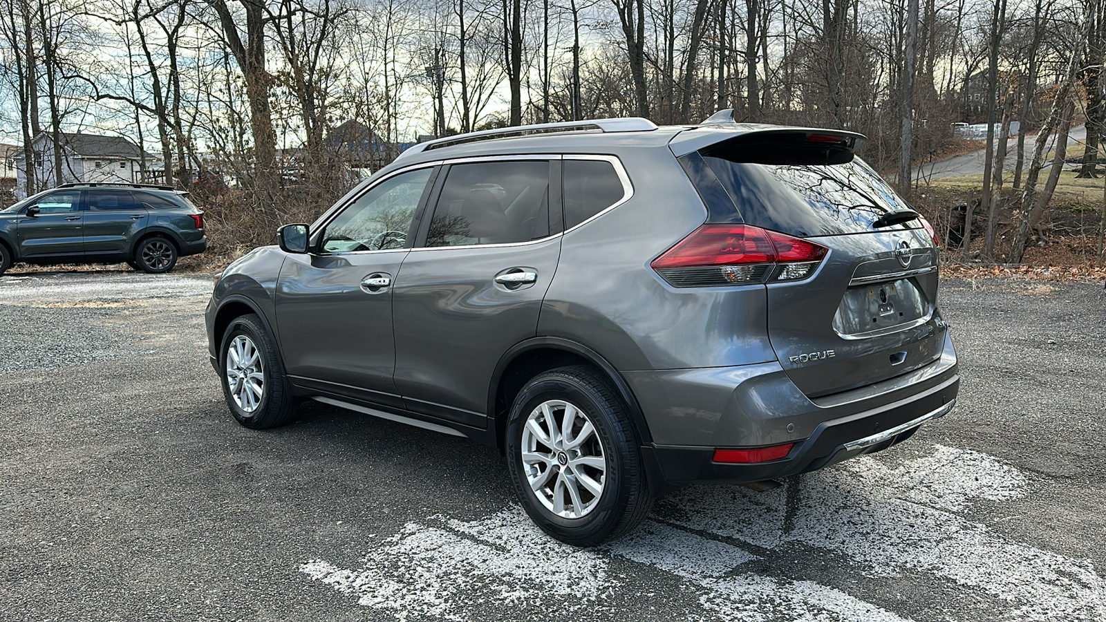 2020 Nissan Rogue SV 5