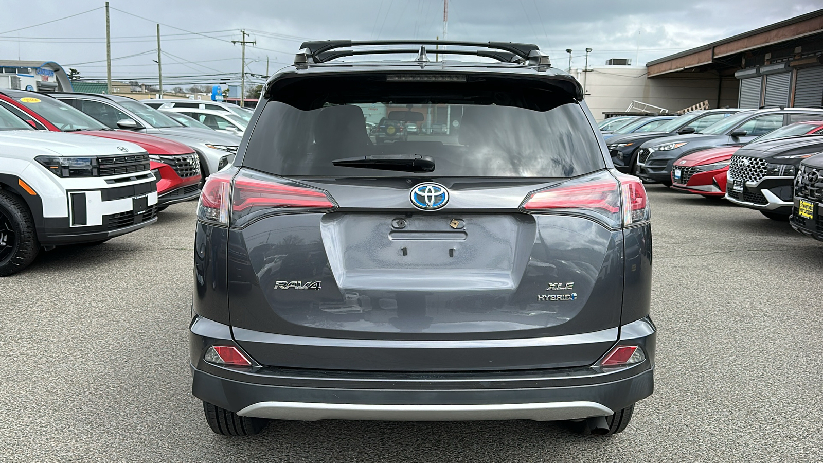 2016 Toyota RAV4 Hybrid XLE 5