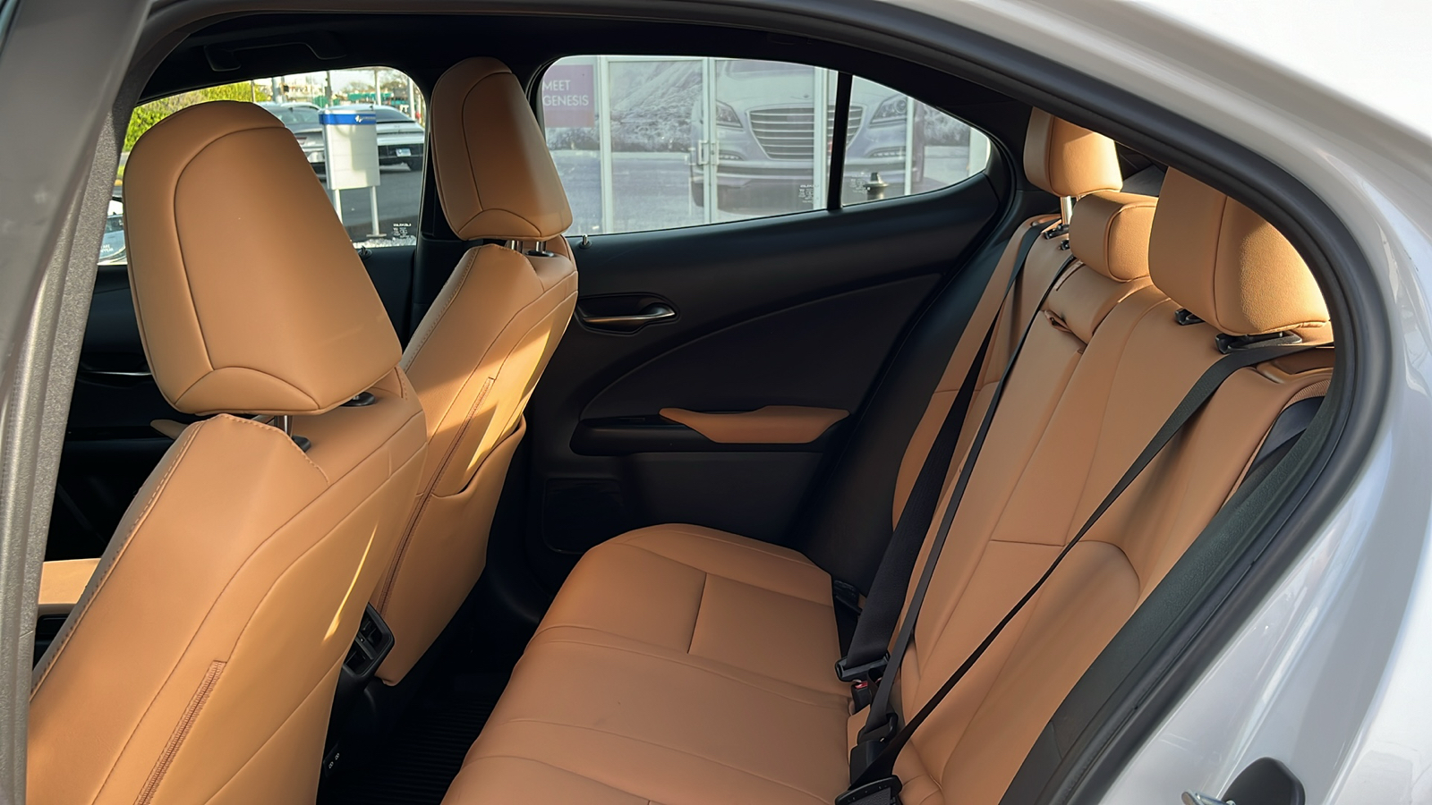 2023 Lexus UX UX 250h Premium 24