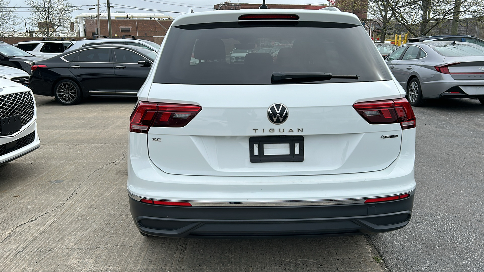 2022 Volkswagen Tiguan 2.0T SE 5