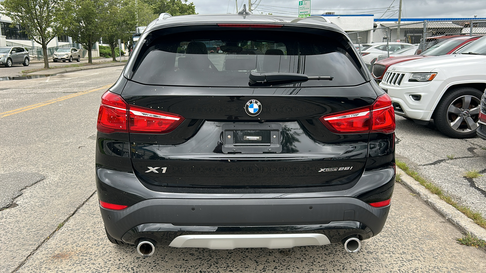 2021 BMW X1 xDrive28i 5