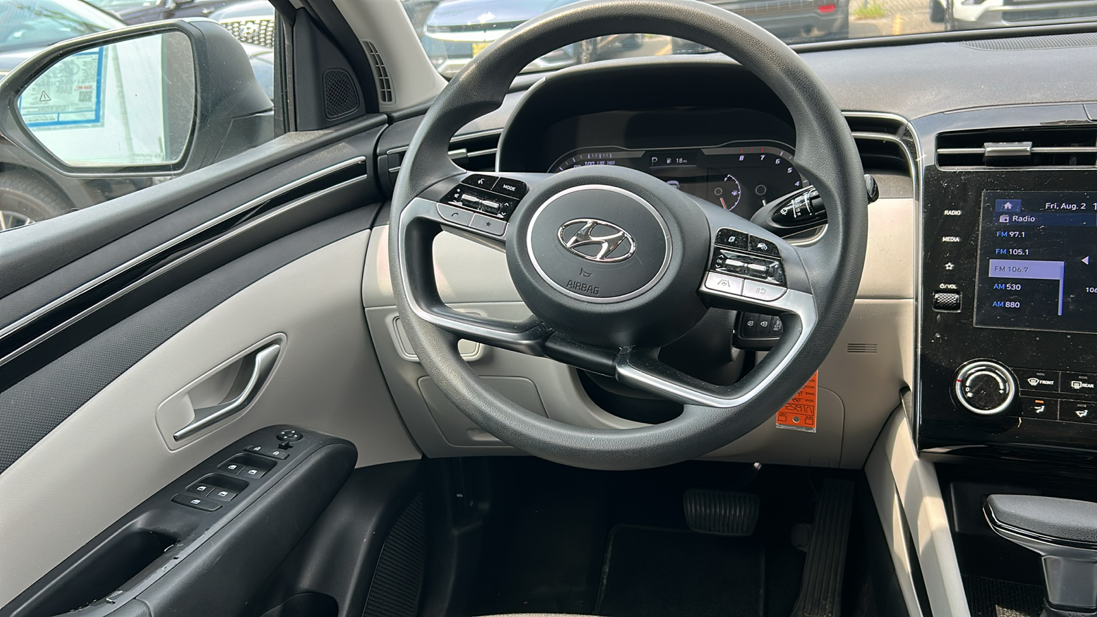 2022 Hyundai Tucson SE 20