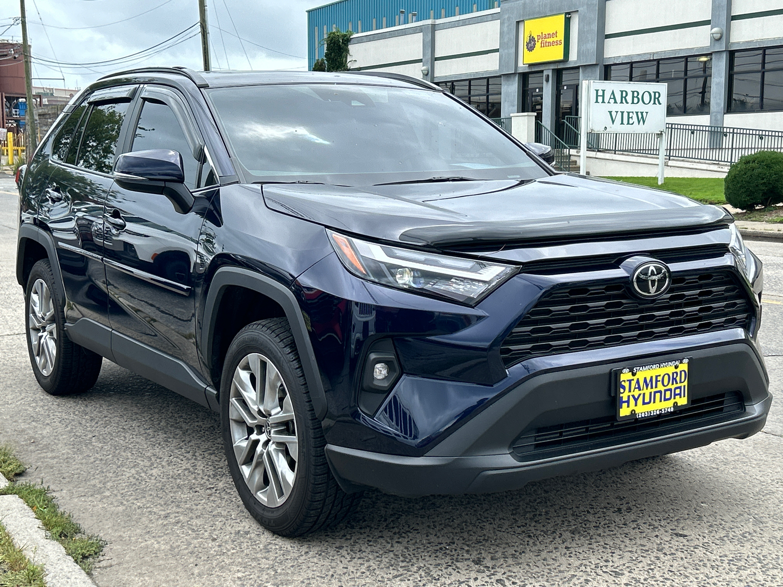 2022 Toyota RAV4 XLE Premium 1