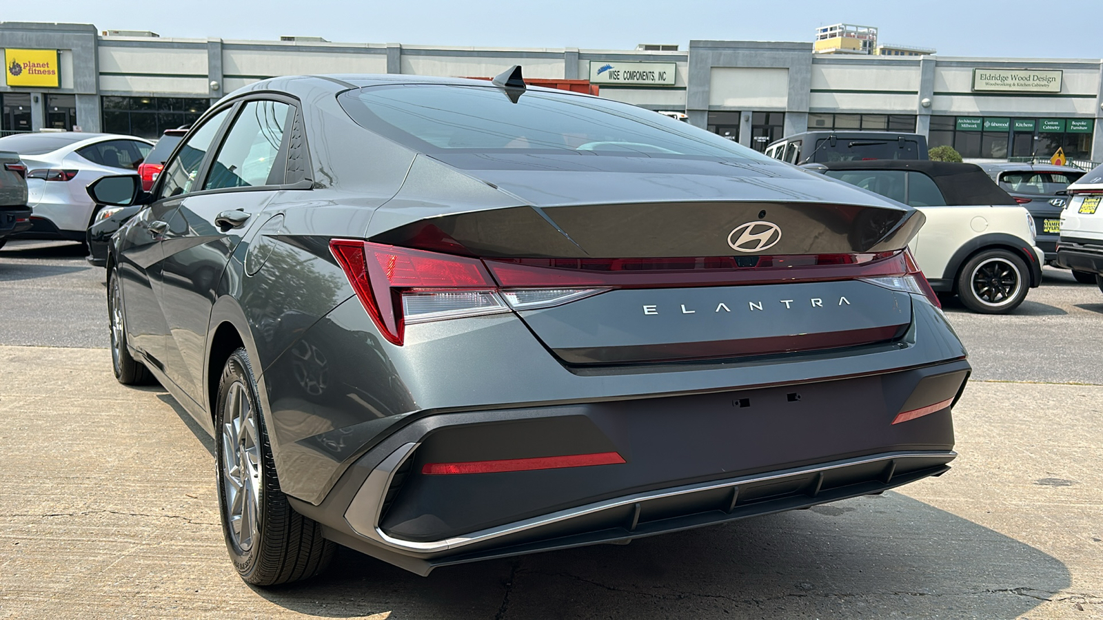 2024 Hyundai Elantra SEL 4