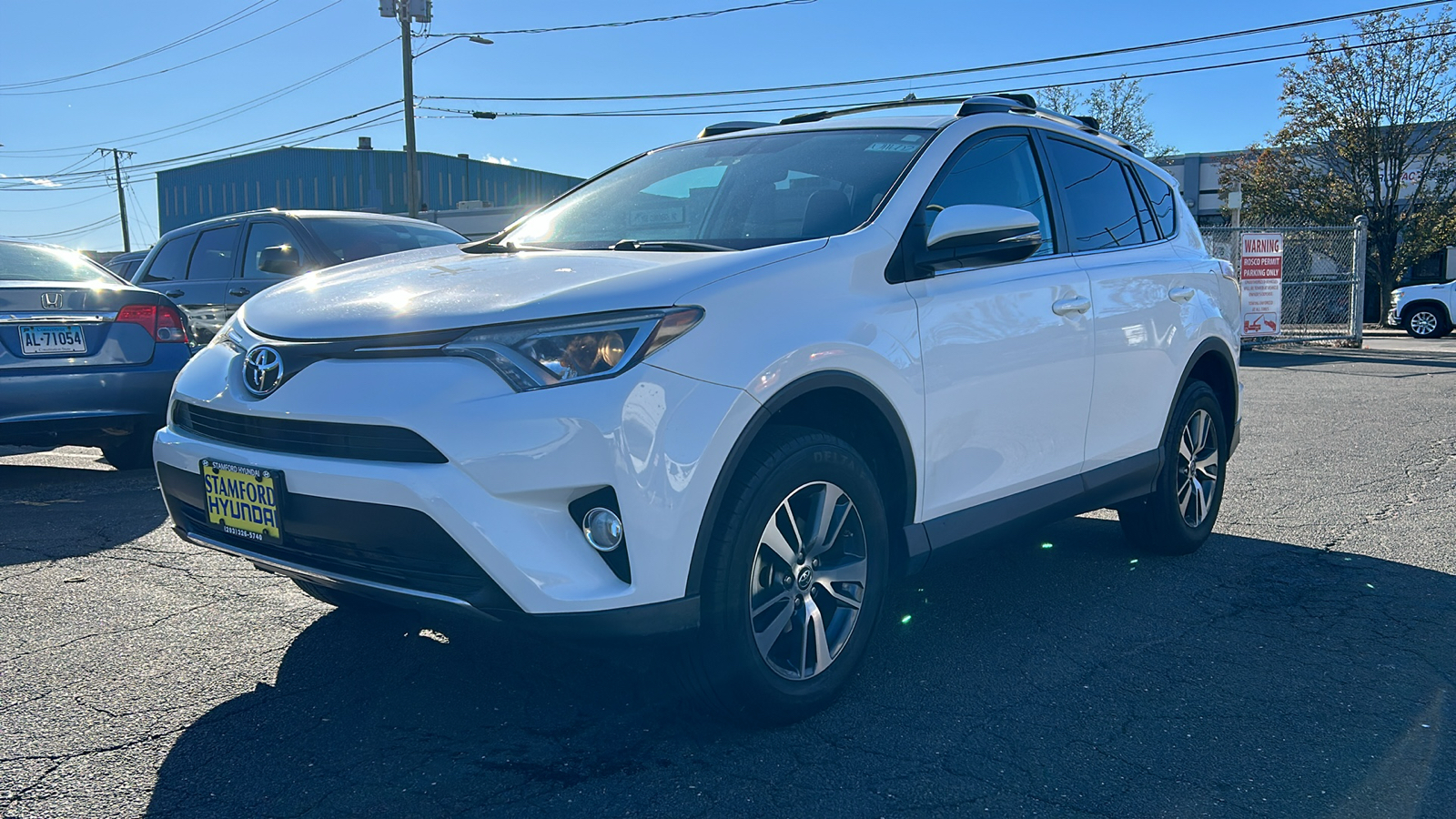 2016 Toyota RAV4 XLE 3