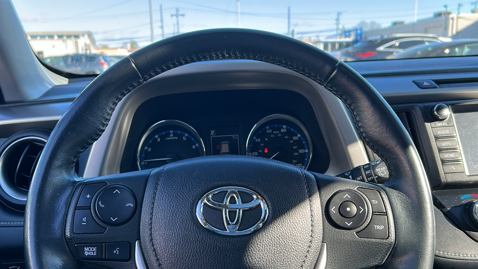 2016 Toyota RAV4 XLE 10