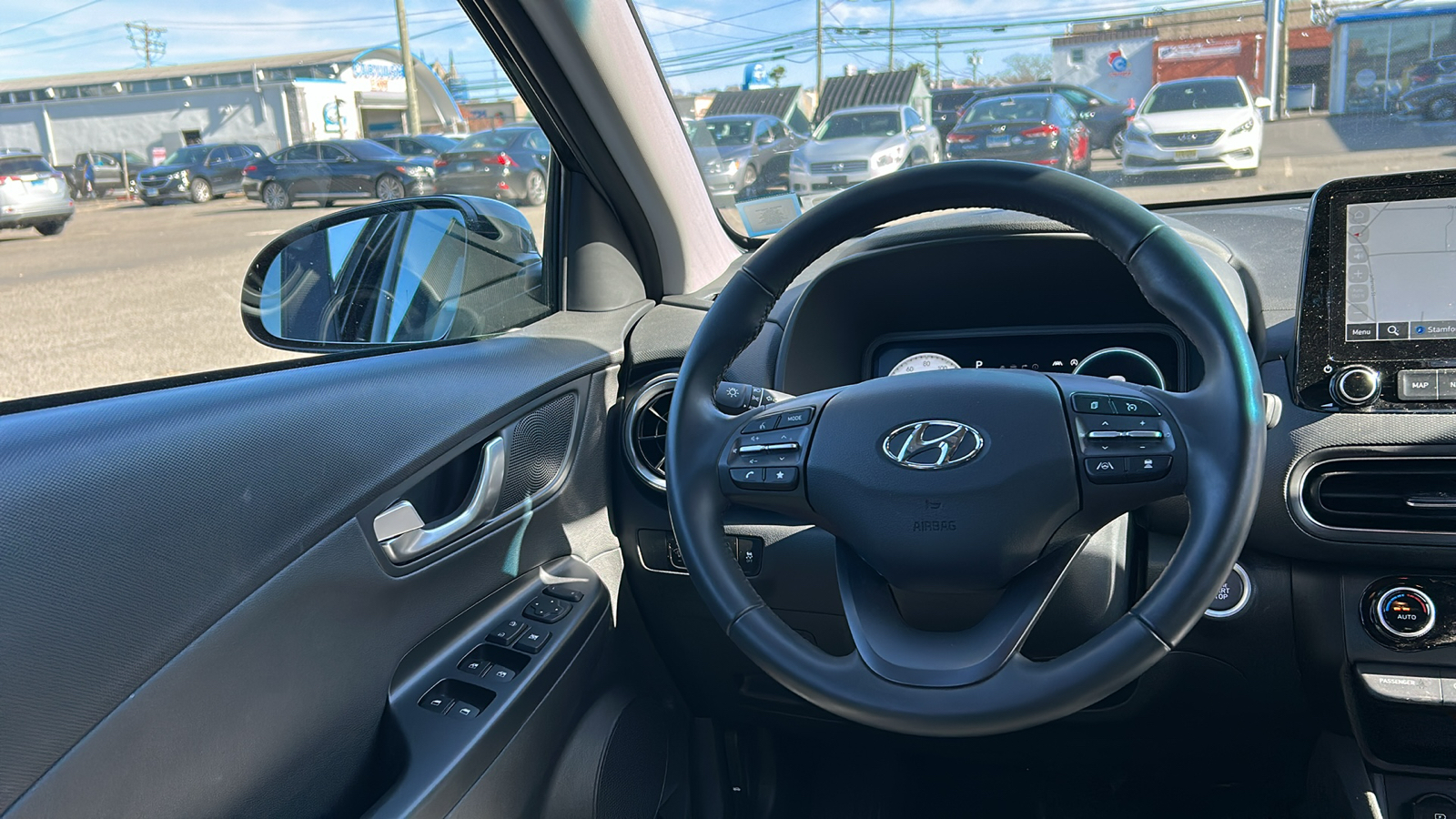 2023 Hyundai Kona Limited 19