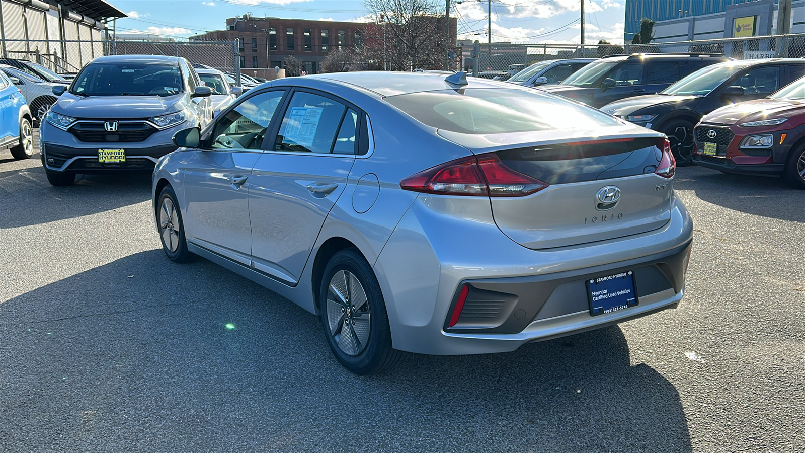 2022 Hyundai IONIQ Hybrid SE 4