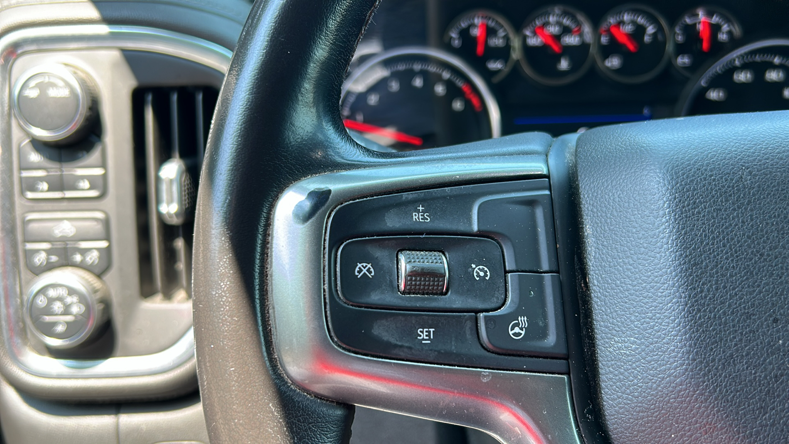 2021 Chevrolet Silverado 1500 LT 9