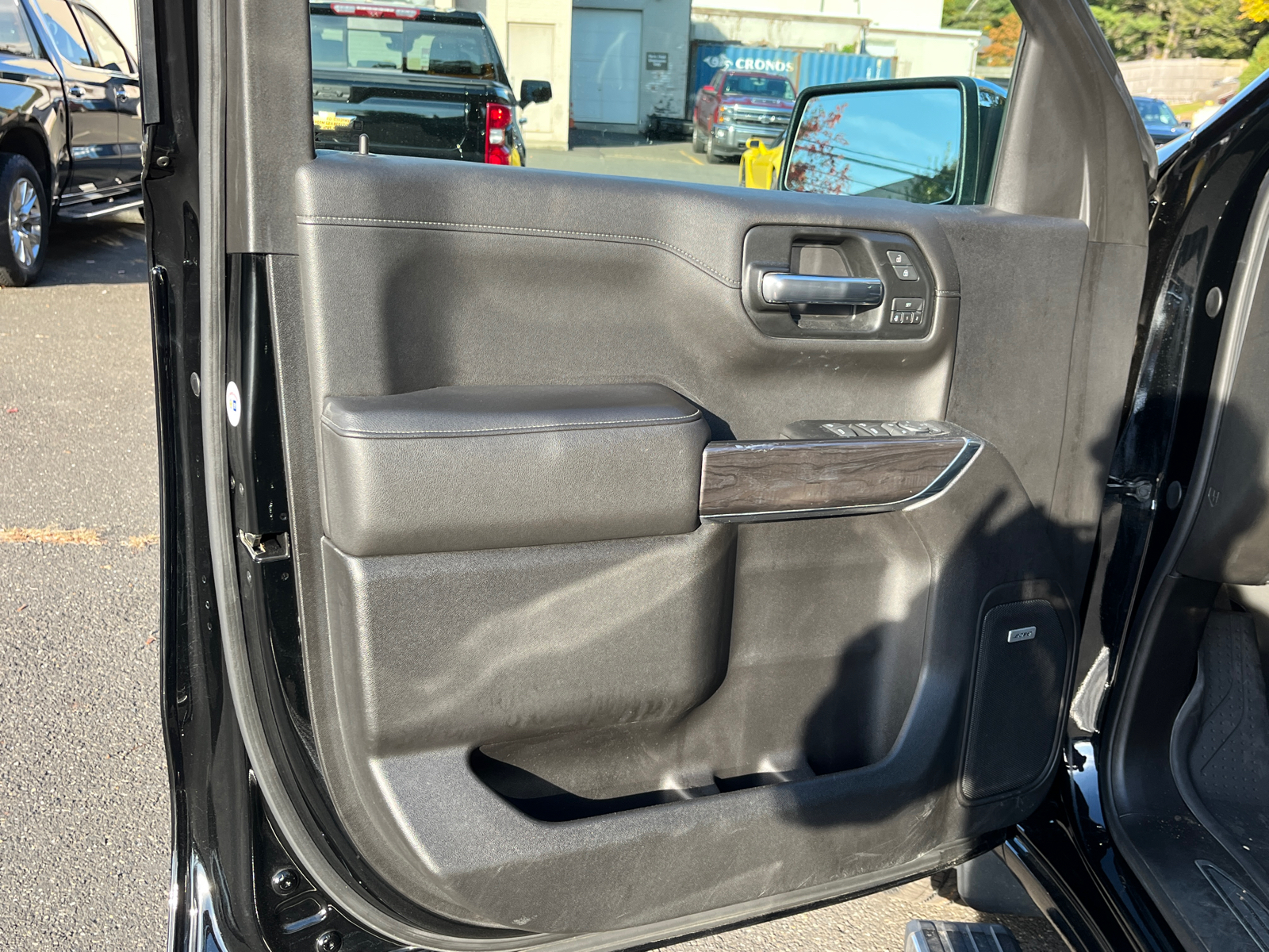 2019 Chevrolet Silverado 1500 LTZ 4WD Crew Cab 147 10