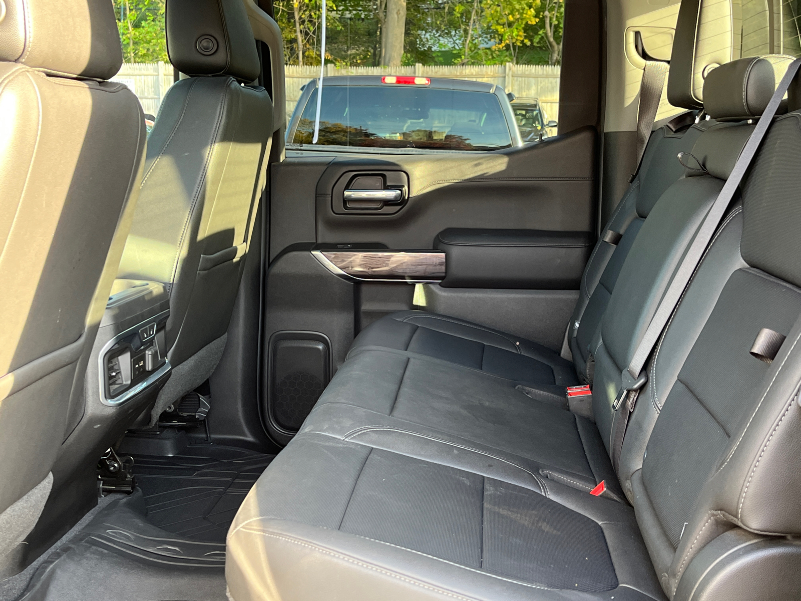 2019 Chevrolet Silverado 1500 LTZ 4WD Crew Cab 147 22