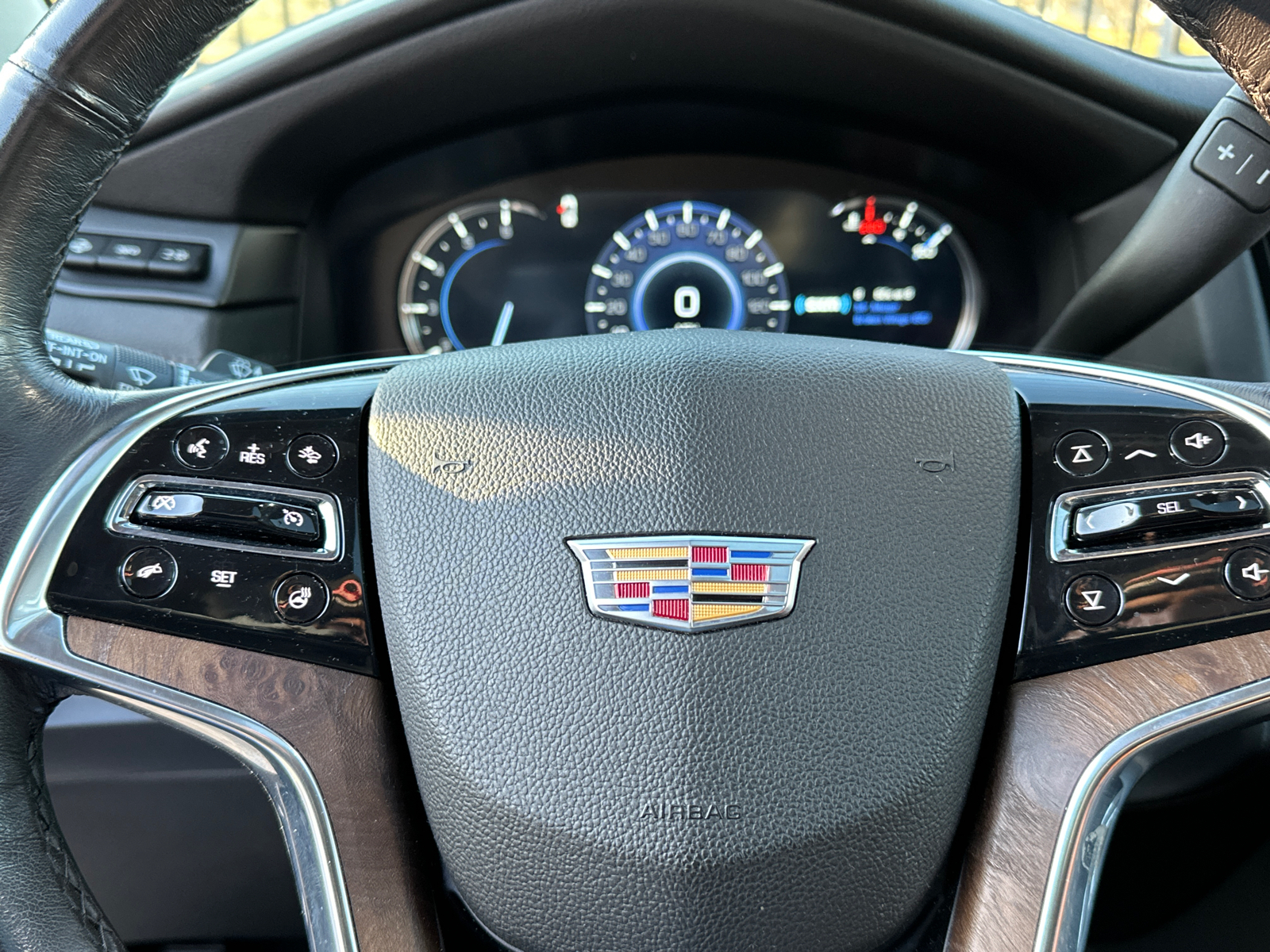 2020 Cadillac Escalade ESV Luxury 9