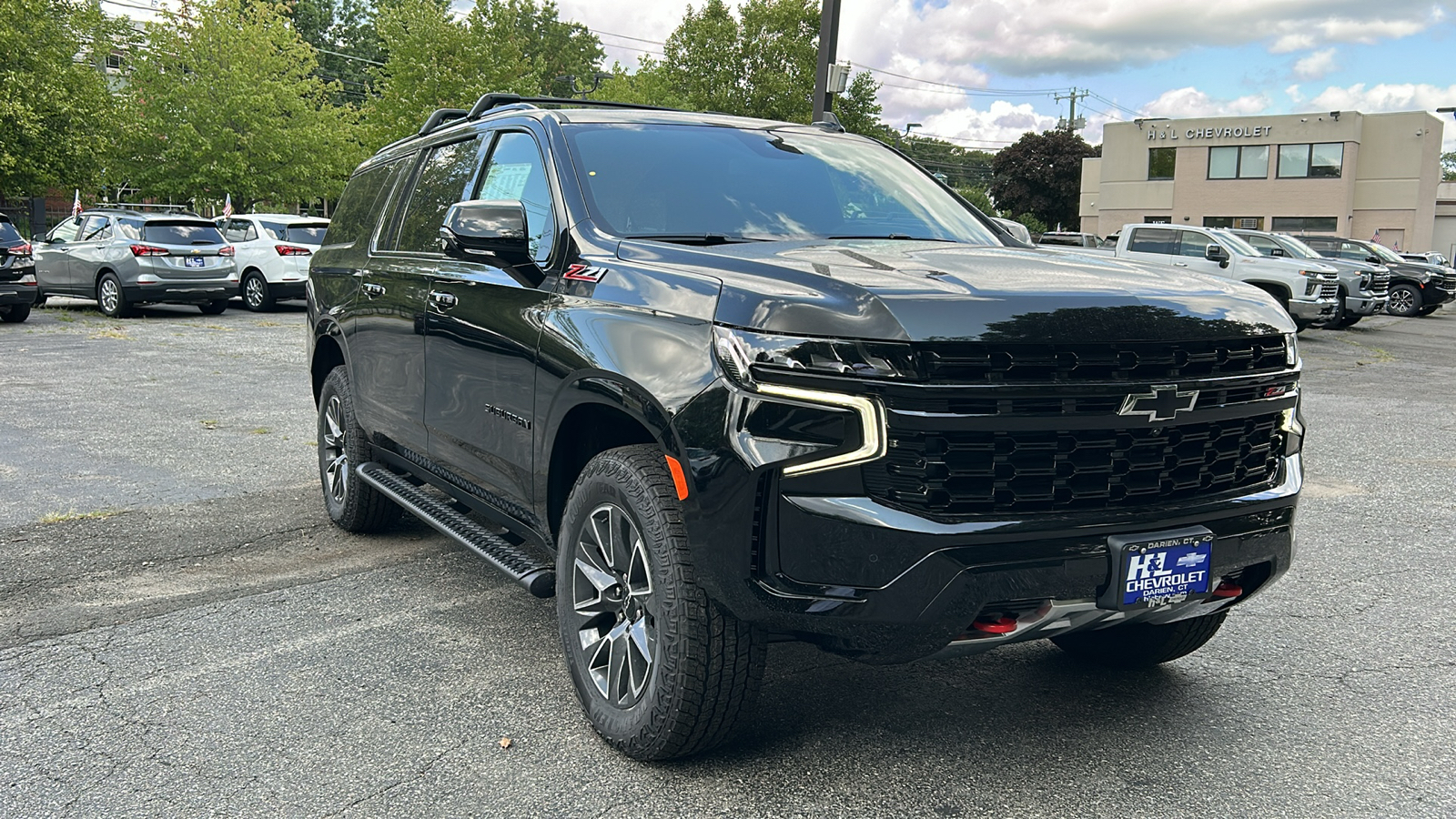 2024 Chevrolet Suburban Z71 2