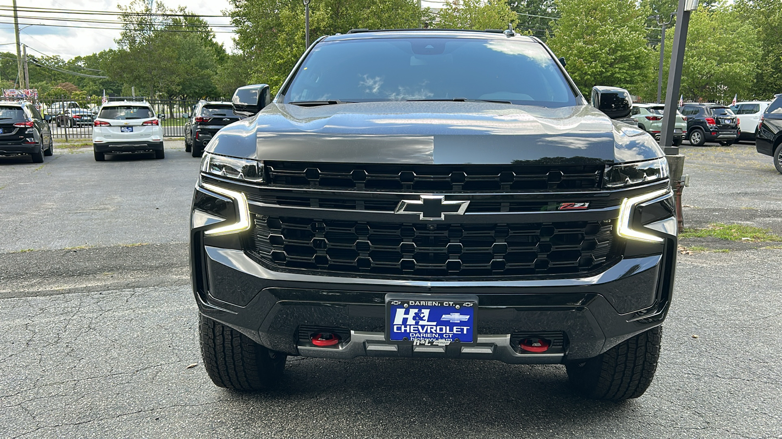 2024 Chevrolet Suburban Z71 3