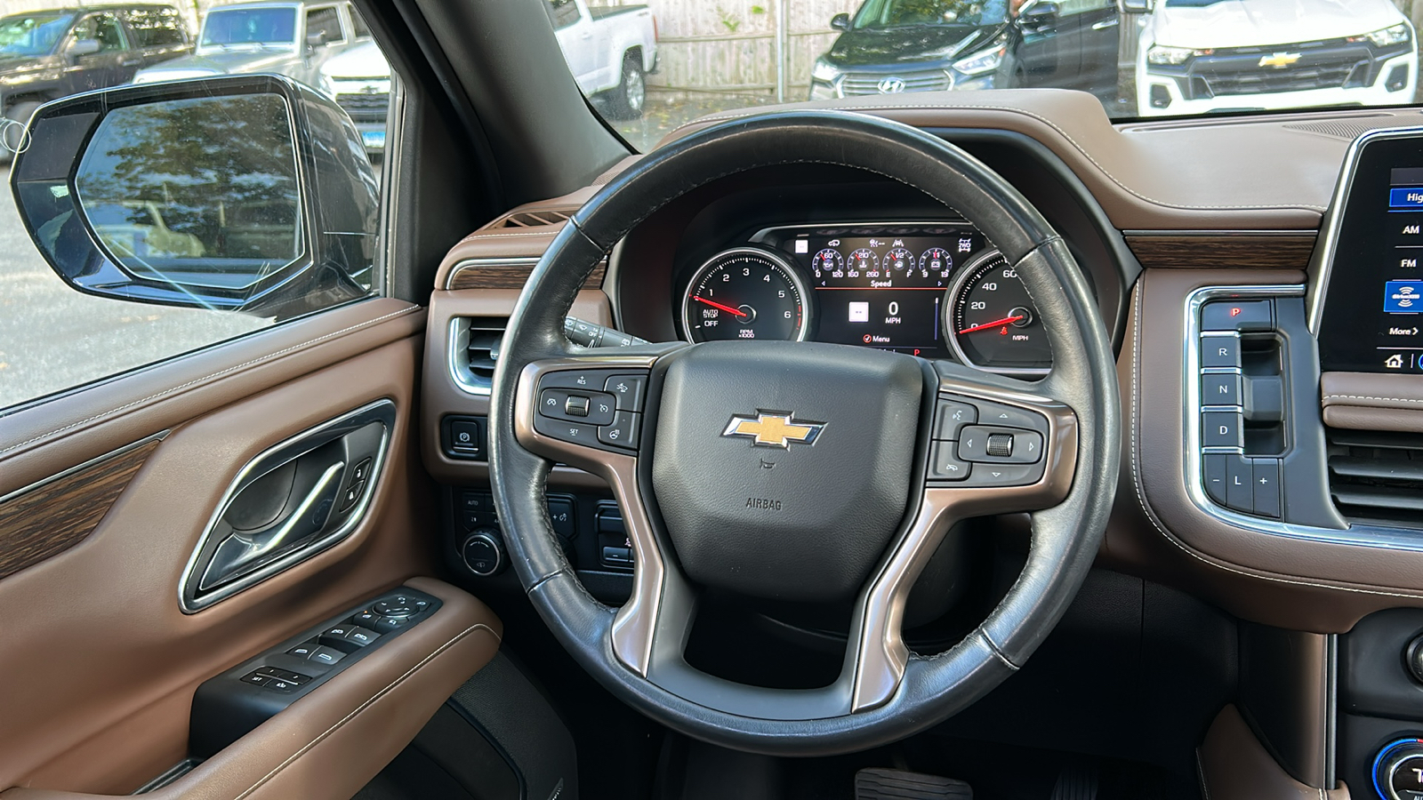 2021 Chevrolet Suburban High Country 19