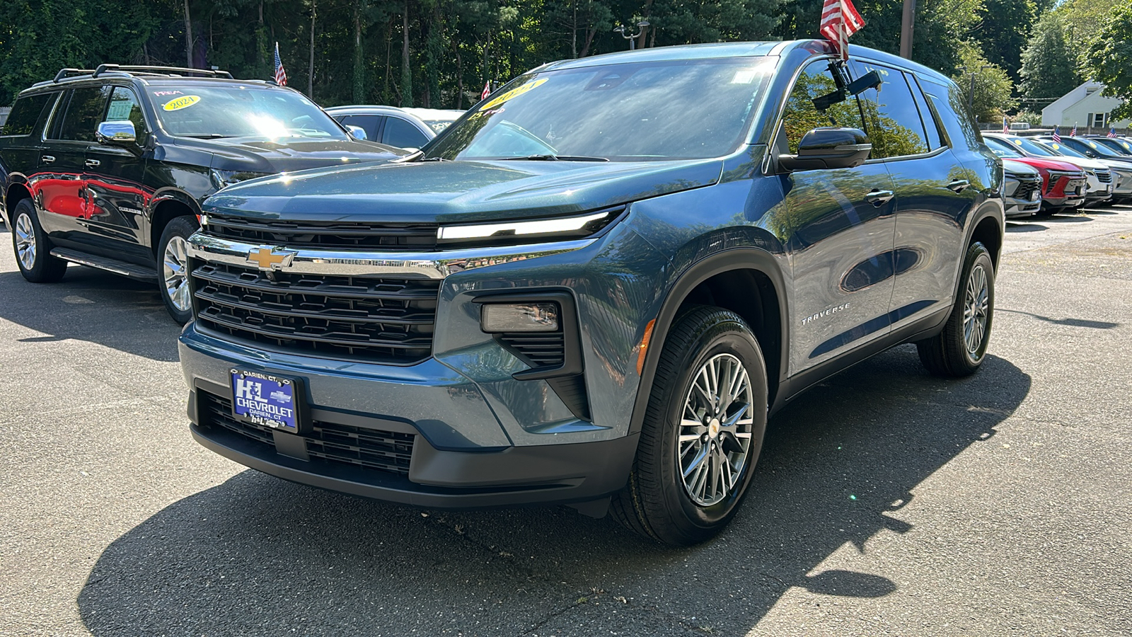 2024 Chevrolet Traverse FWD LS 3