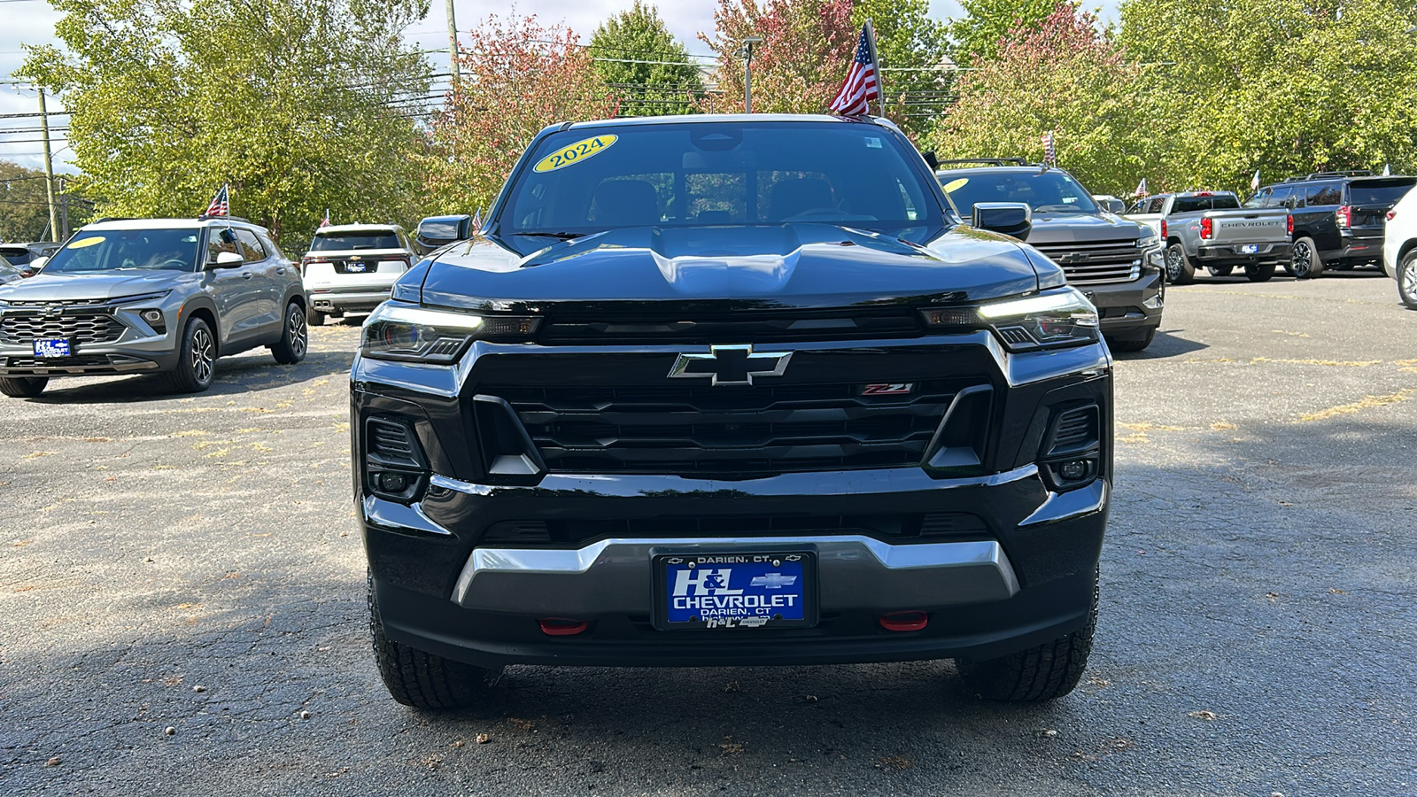 2024 Chevrolet Colorado 4WD Z71 Crew Cab 2