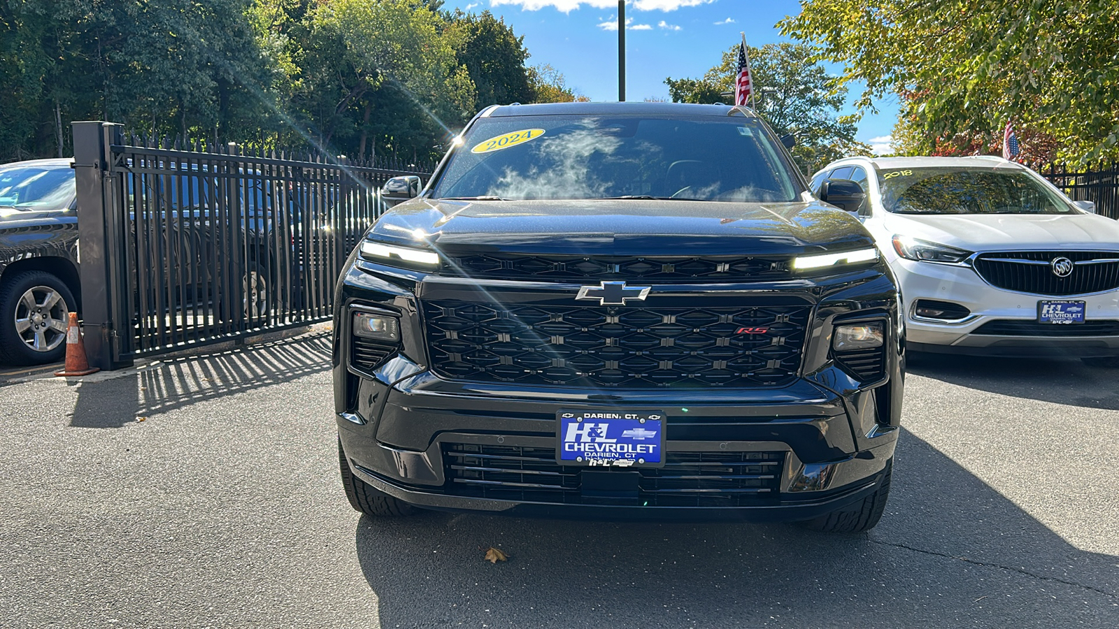 2024 Chevrolet Traverse AWD RS 2