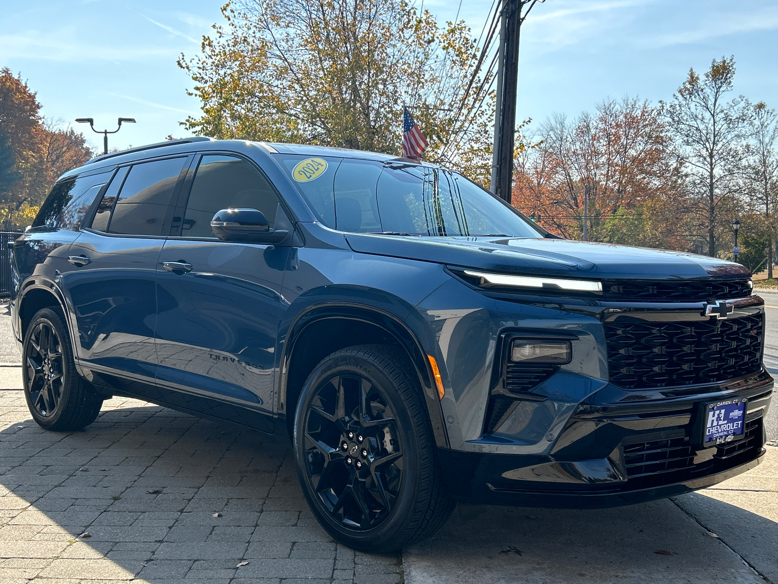 2024 Chevrolet Traverse AWD RS 1