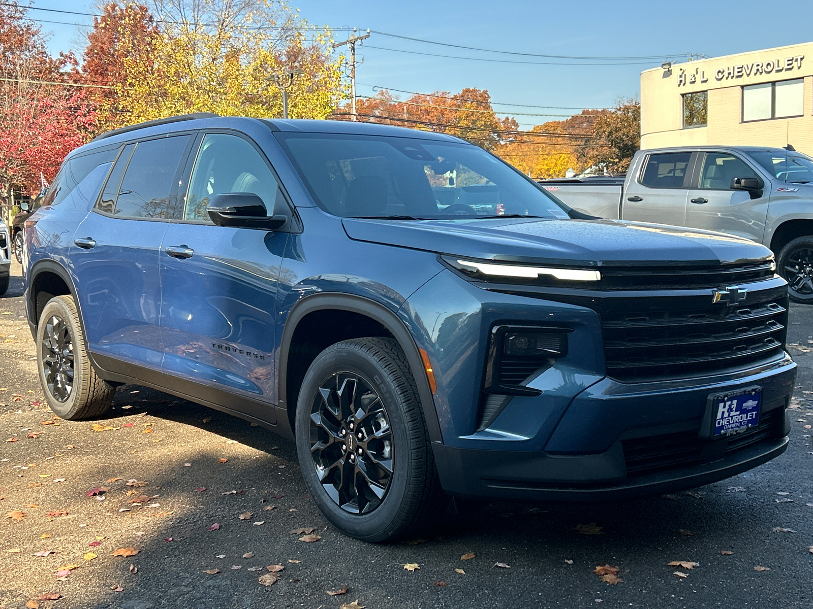 2024 Chevrolet Traverse AWD LT 1