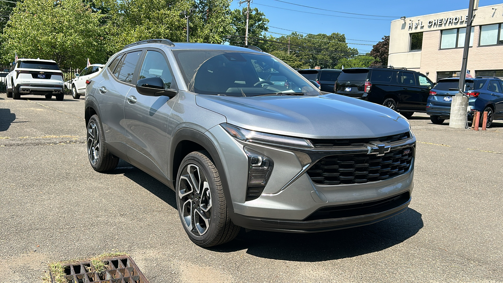 2025 Chevrolet Trax 2RS 2