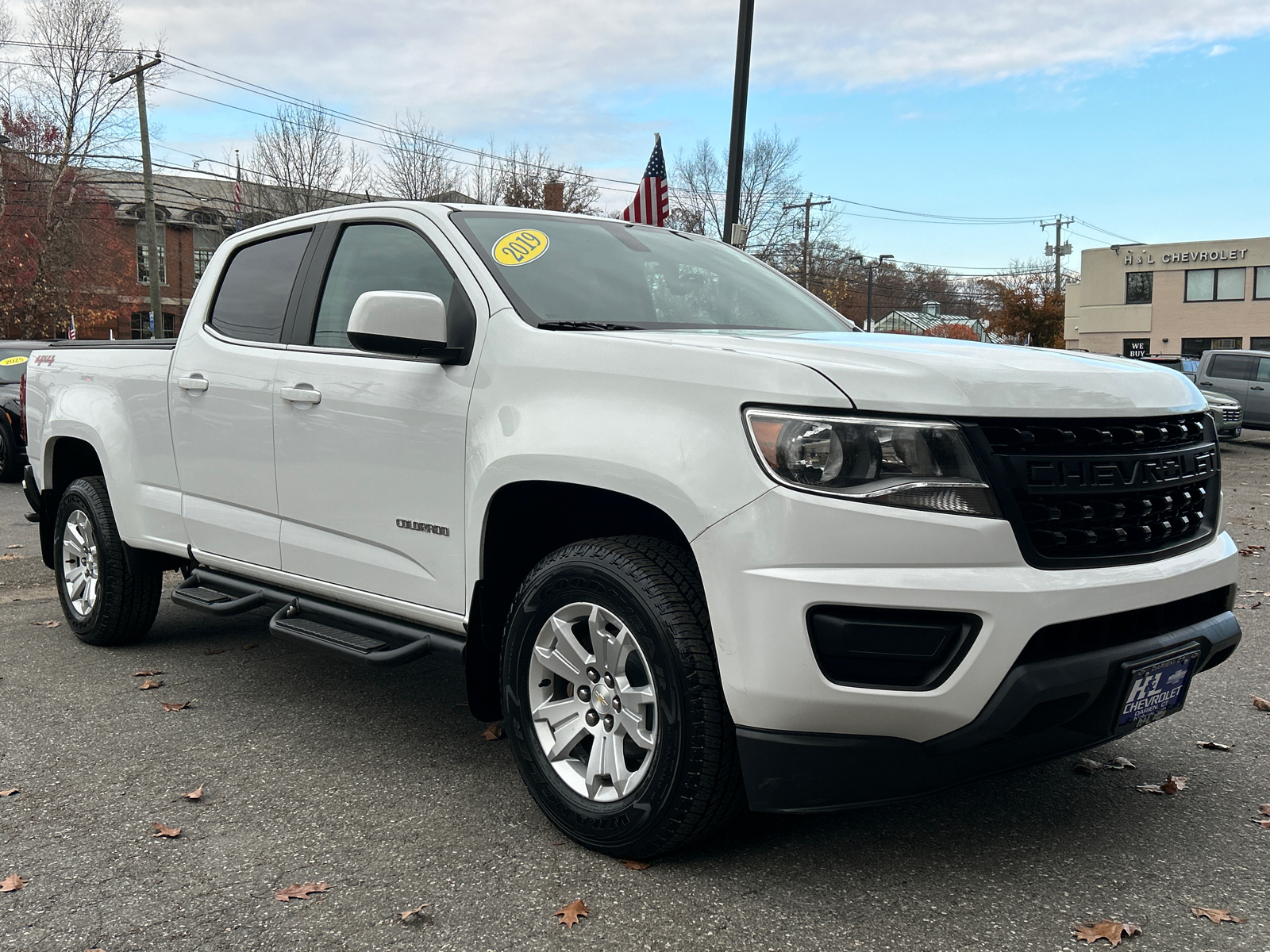 2019 Chevrolet Colorado 4WD LT Crew Cab 140.5 1