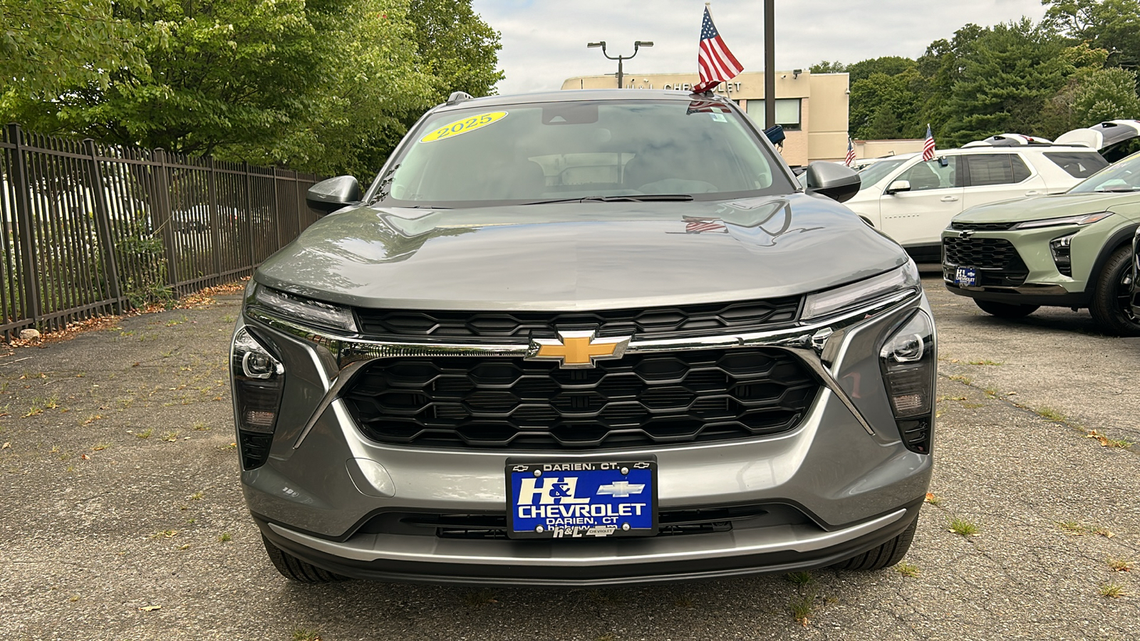 2025 Chevrolet Trax LT 3