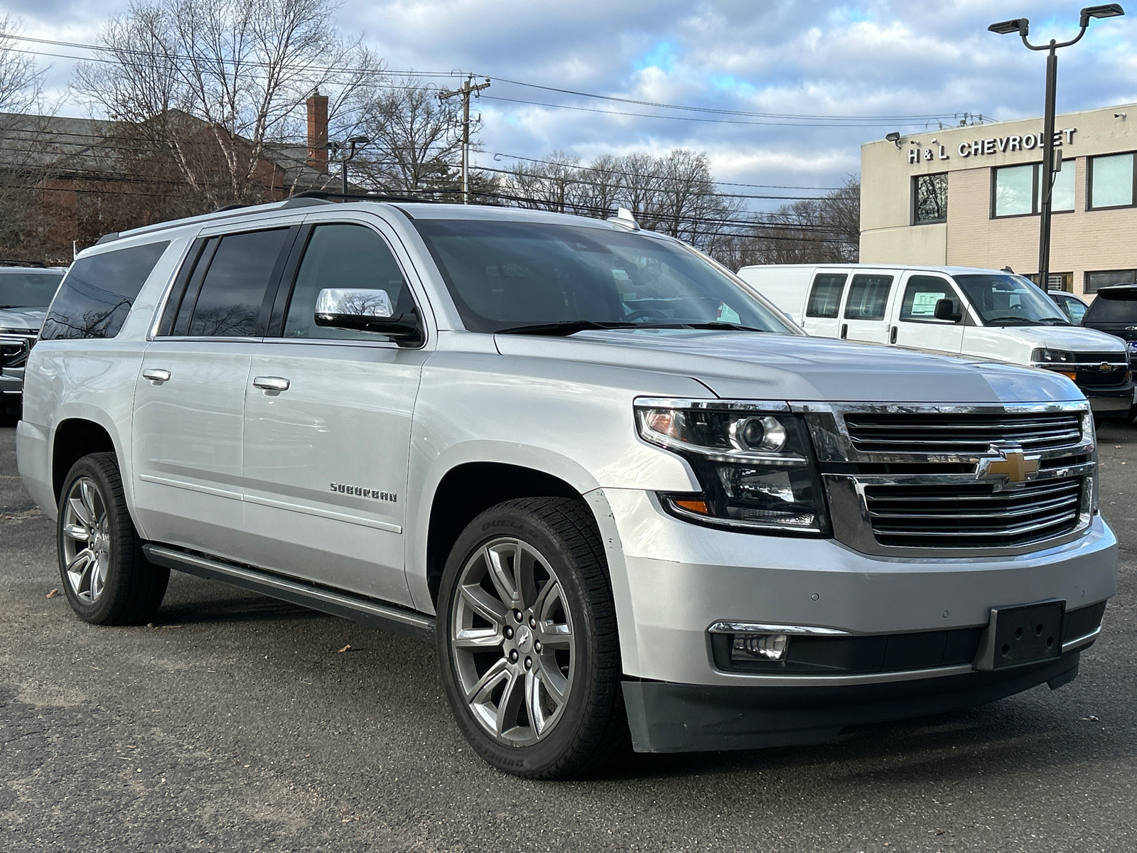 2018 Chevrolet Suburban Premier 1