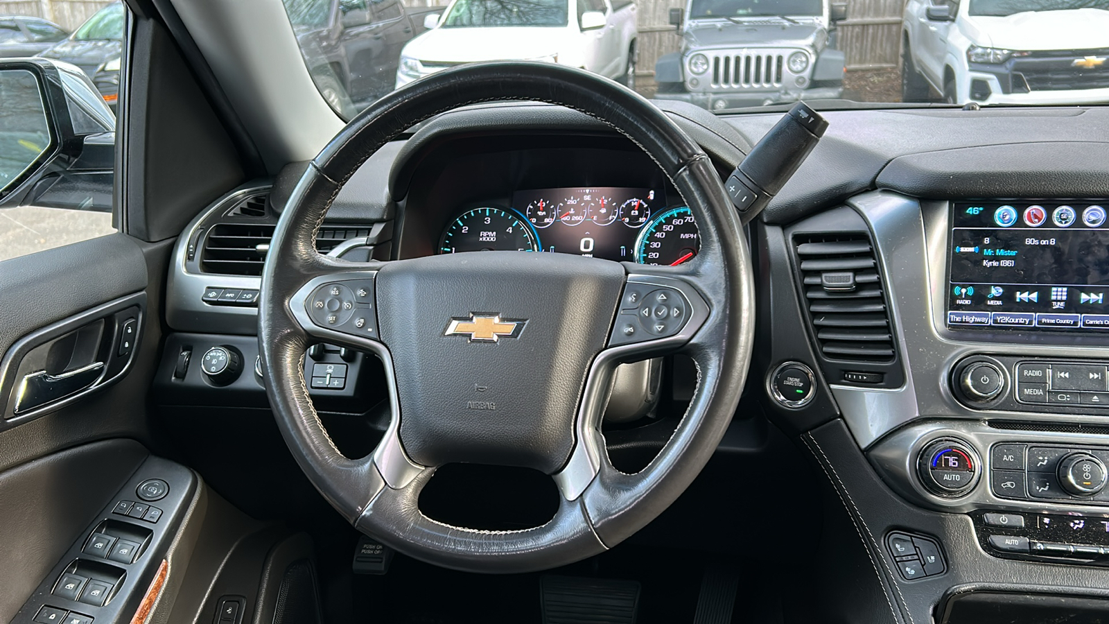 2018 Chevrolet Suburban Premier 21