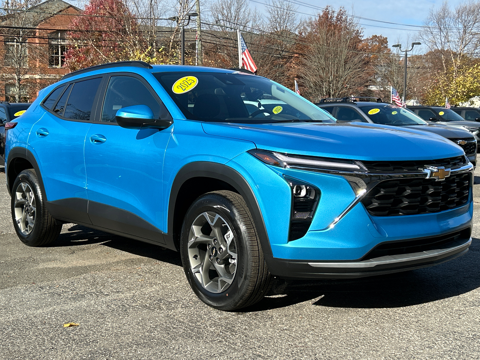 2025 Chevrolet Trax LT 1