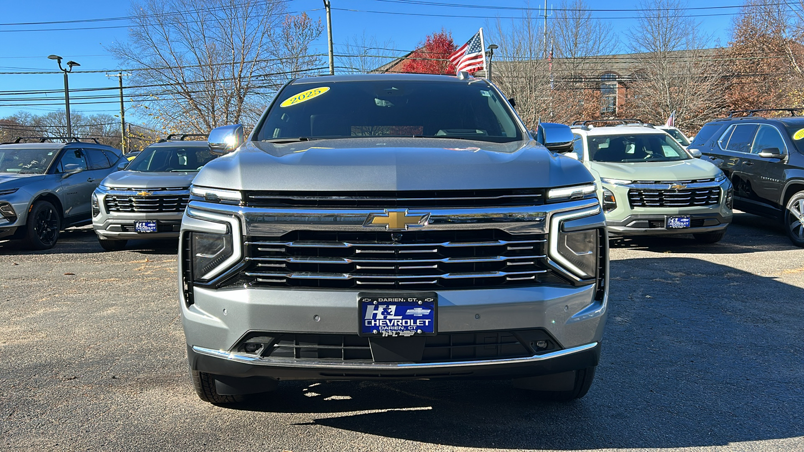 2025 Chevrolet Suburban Premier 2