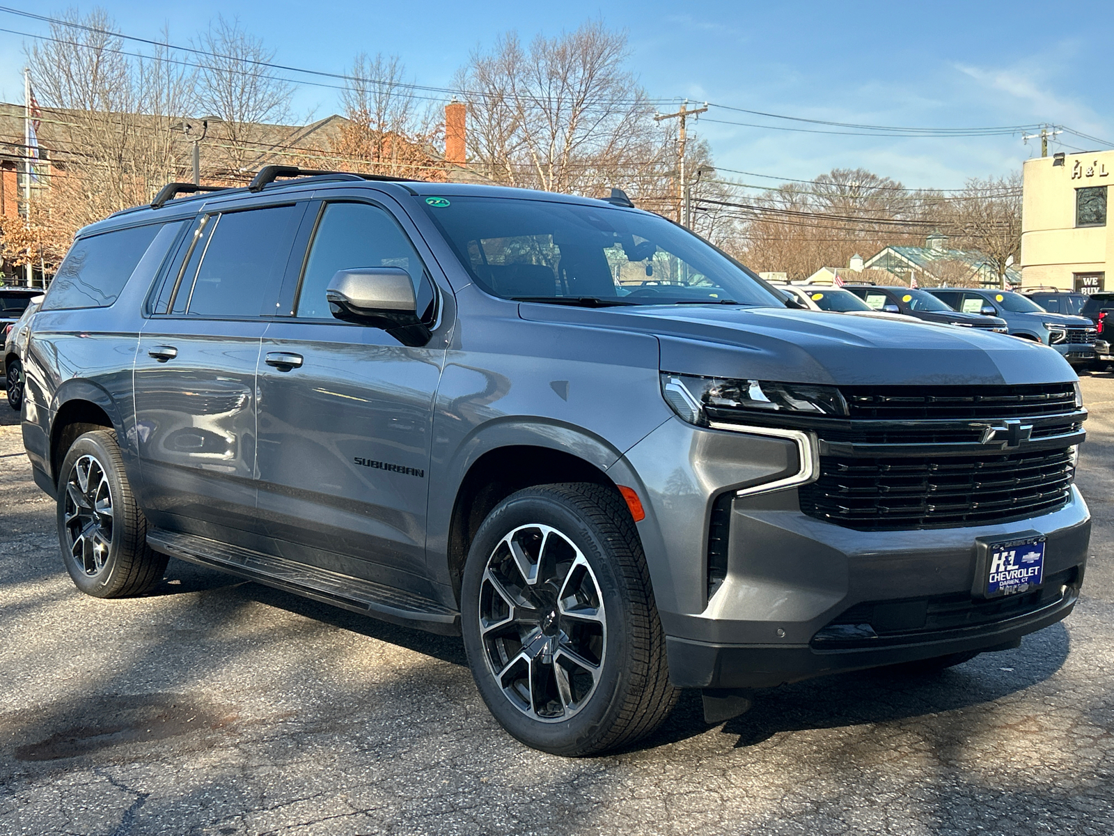 2022 Chevrolet Suburban RST 1