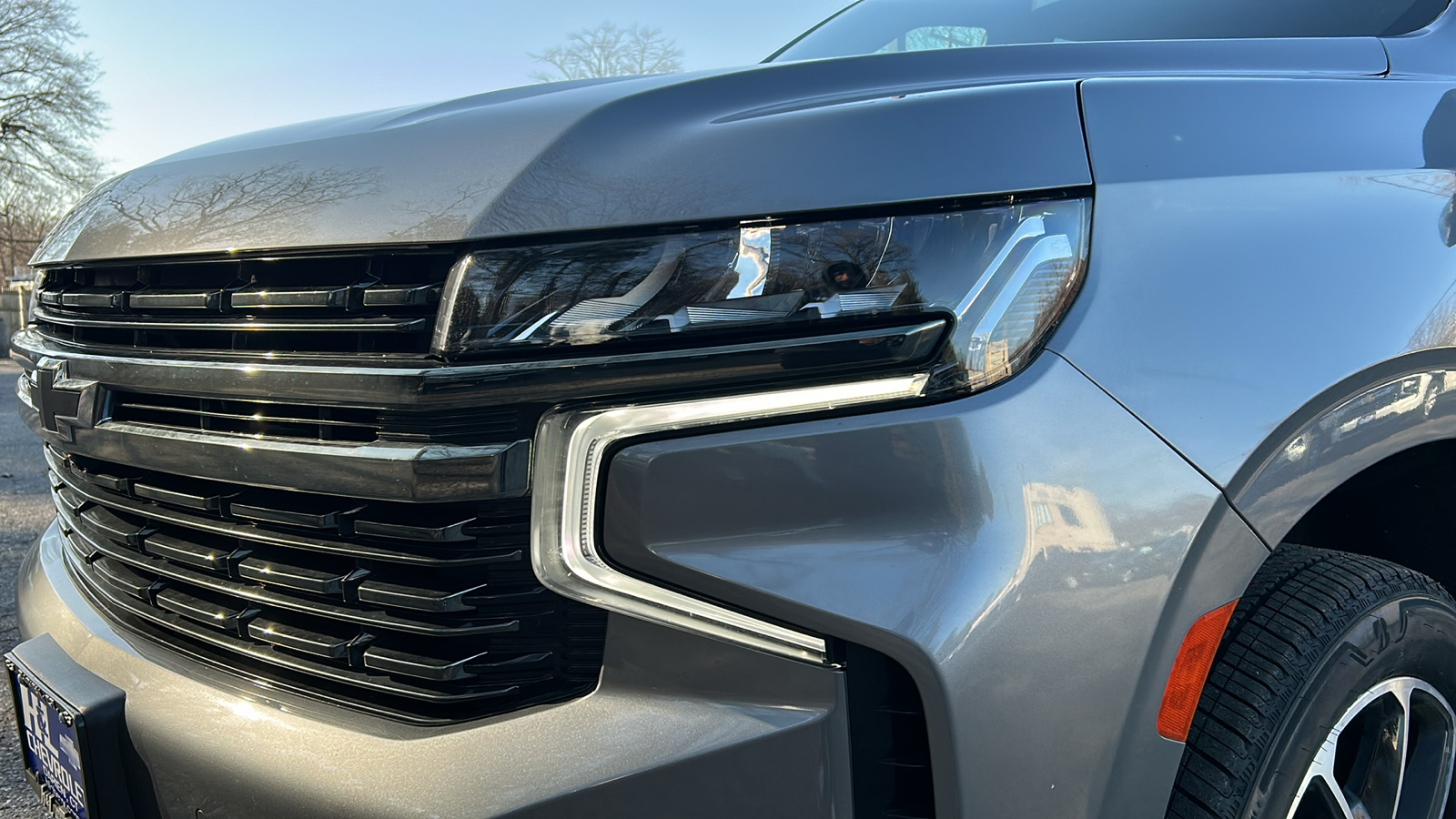 2022 Chevrolet Suburban RST 6