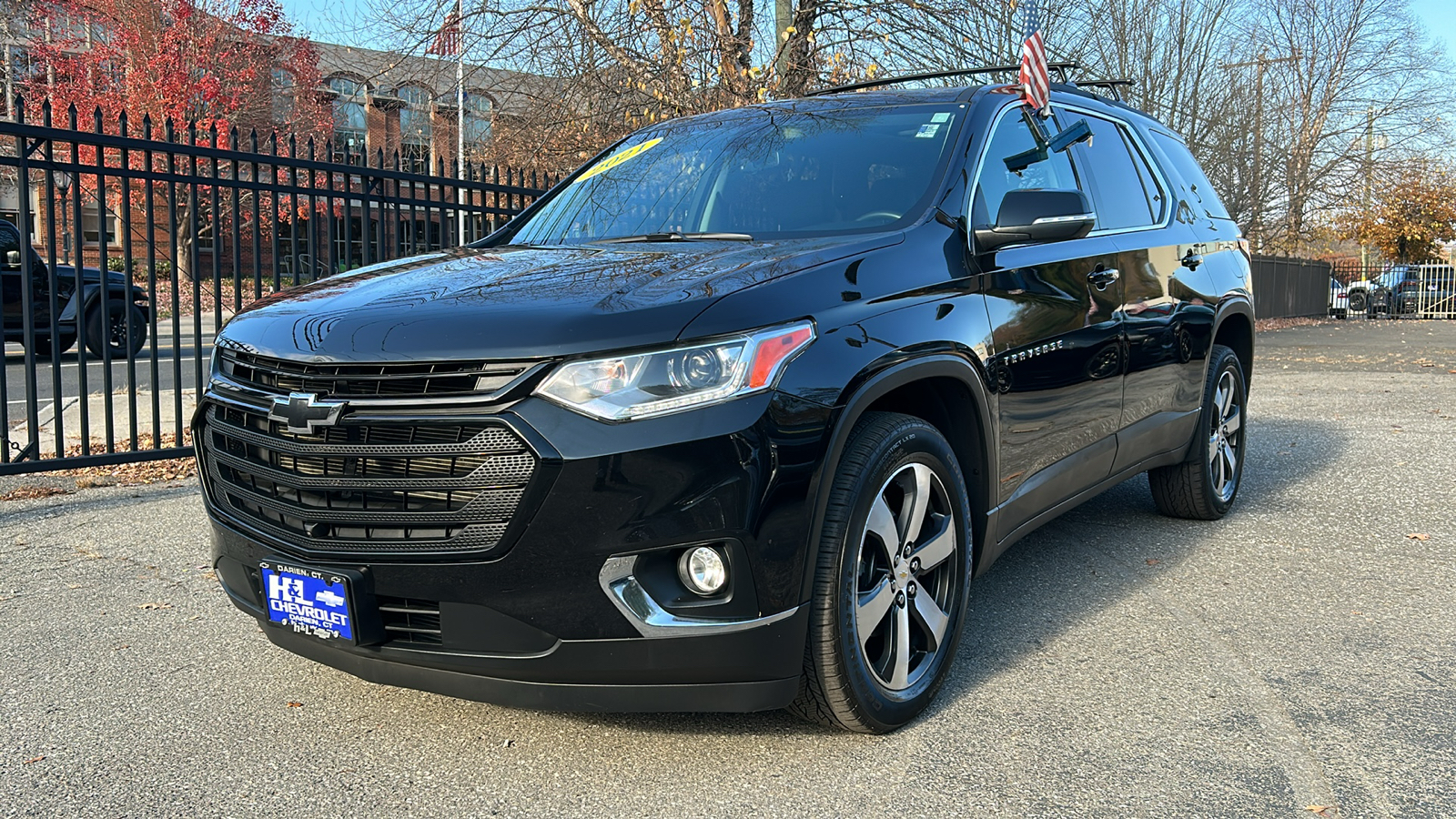 2021 Chevrolet Traverse LT Leather 3