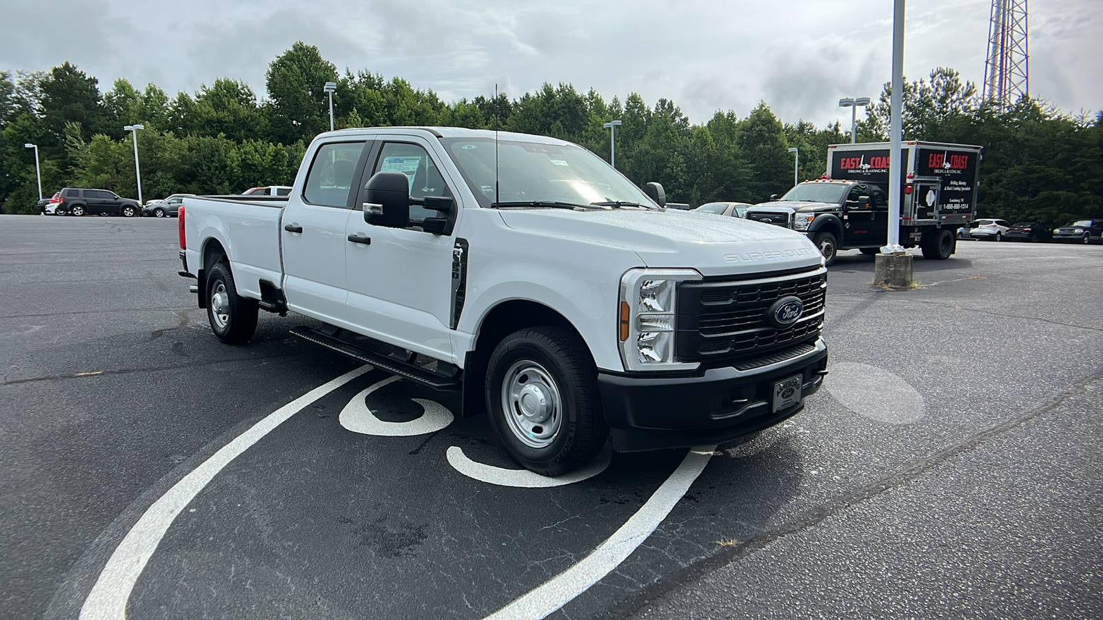 2024 Ford F-350 XL 1