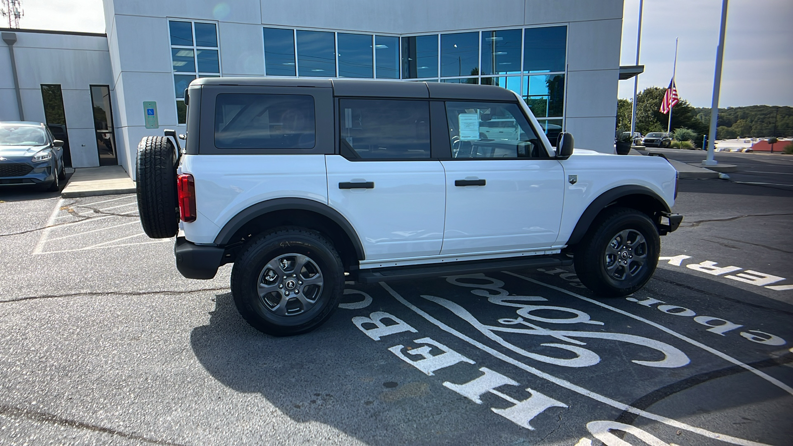 2024 Ford Bronco Big Bend 25