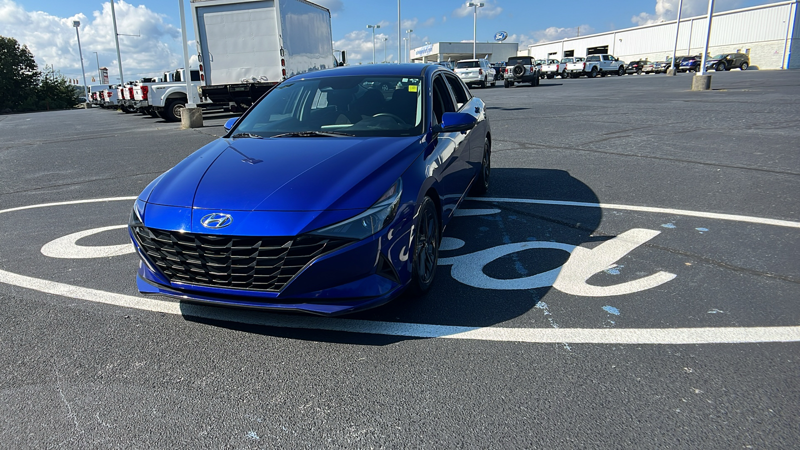 2021 Hyundai Elantra SEL 3