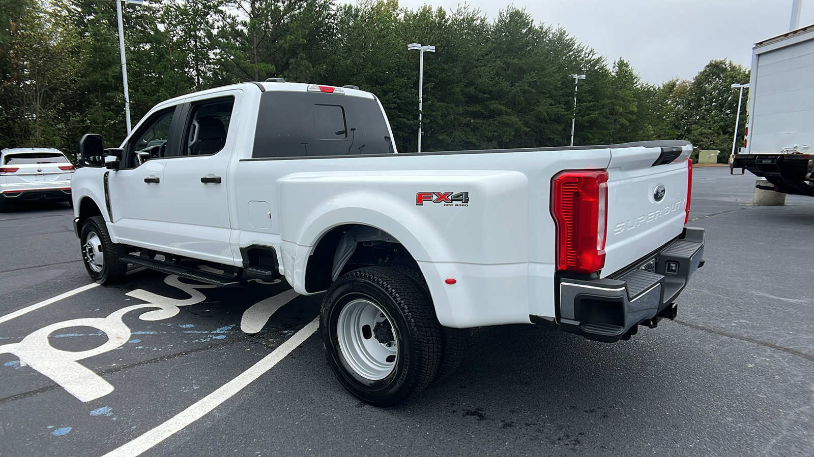 2024 Ford F-350 XL 41